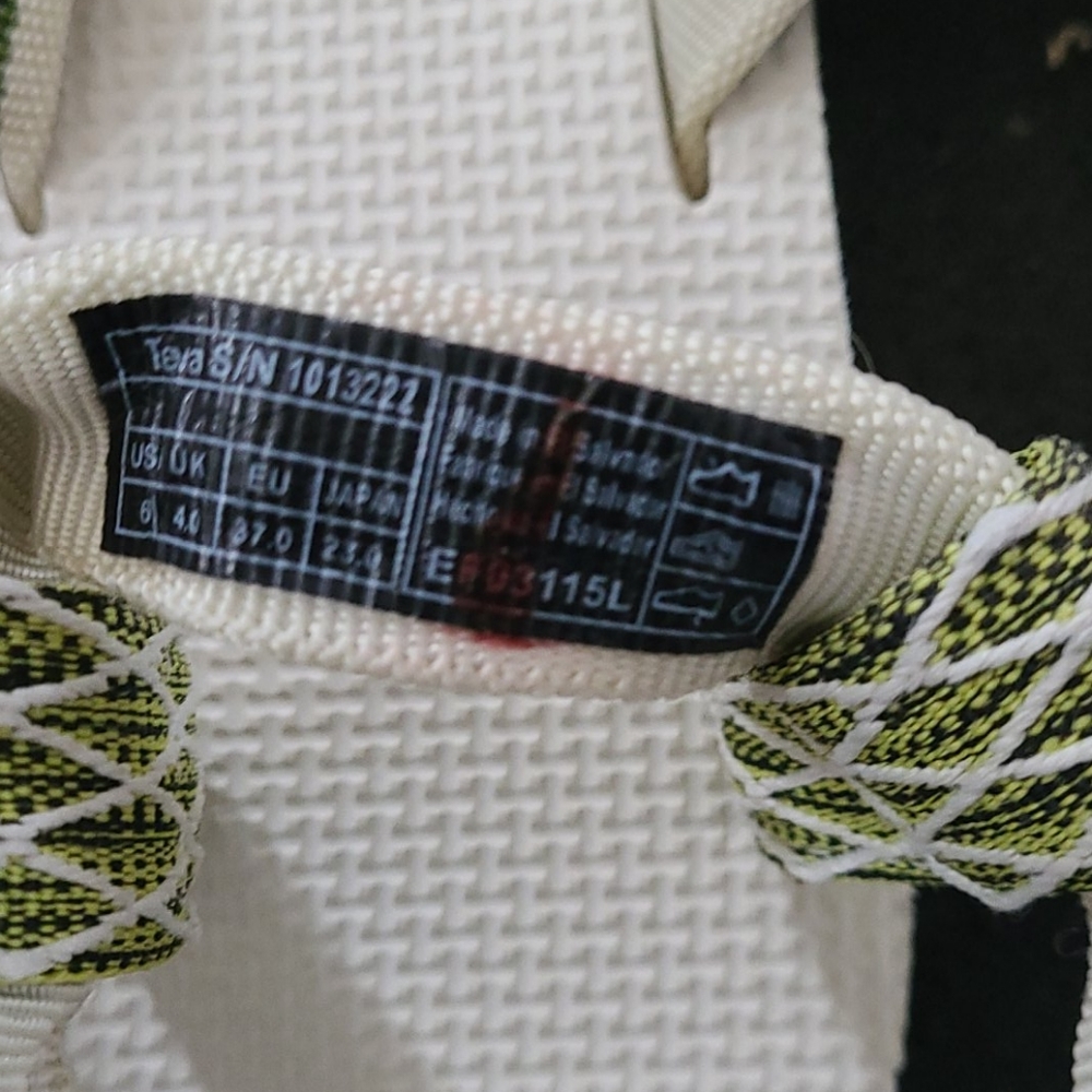 Tevas - Picture 4 of 5
